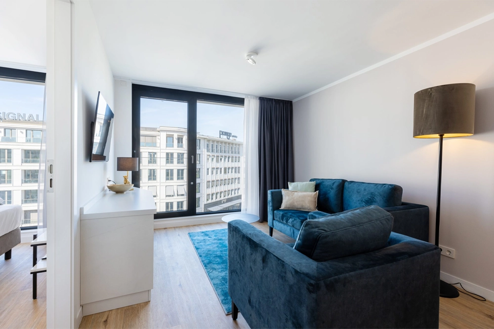 Modernes Wonzimmer Junior Suite The Doorman Göthe Frankfurt